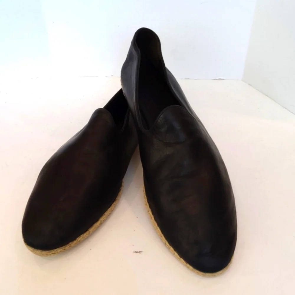 Vince Dillon slip on black flats Size 11